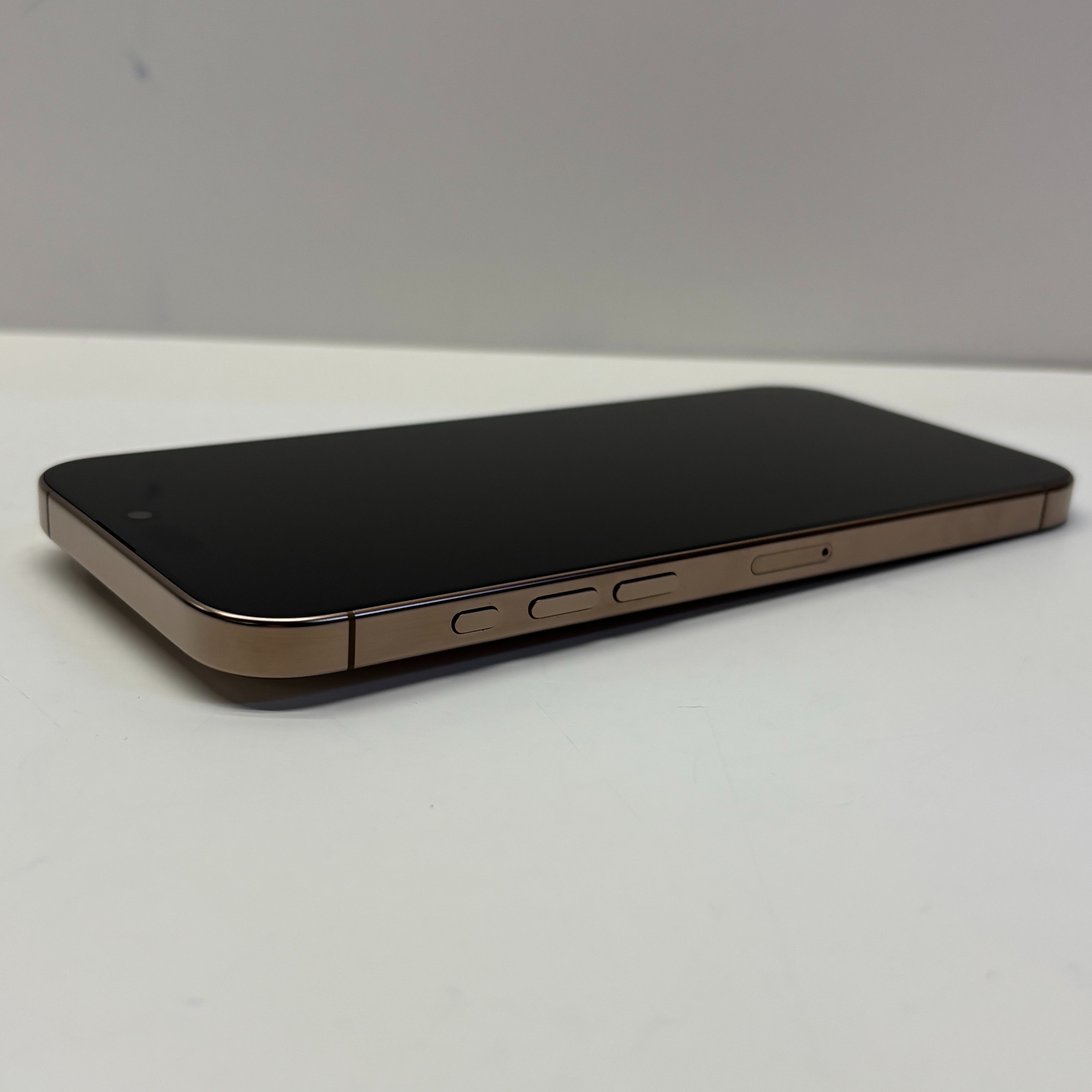 Pre-owned Apple iPhone 16 Pro Max Unlocked Model A3296 256GB in Desert ...